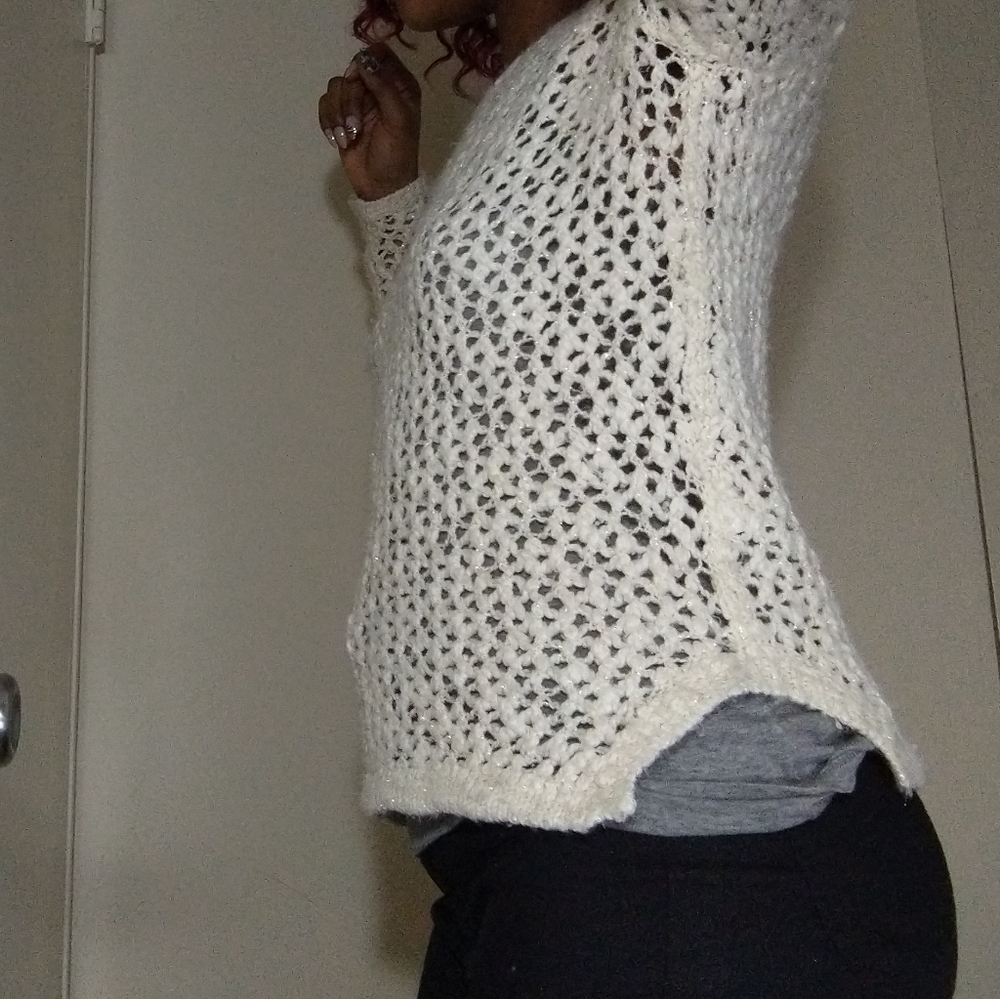 H&m gold and cream sweater - Picture 3 of 8